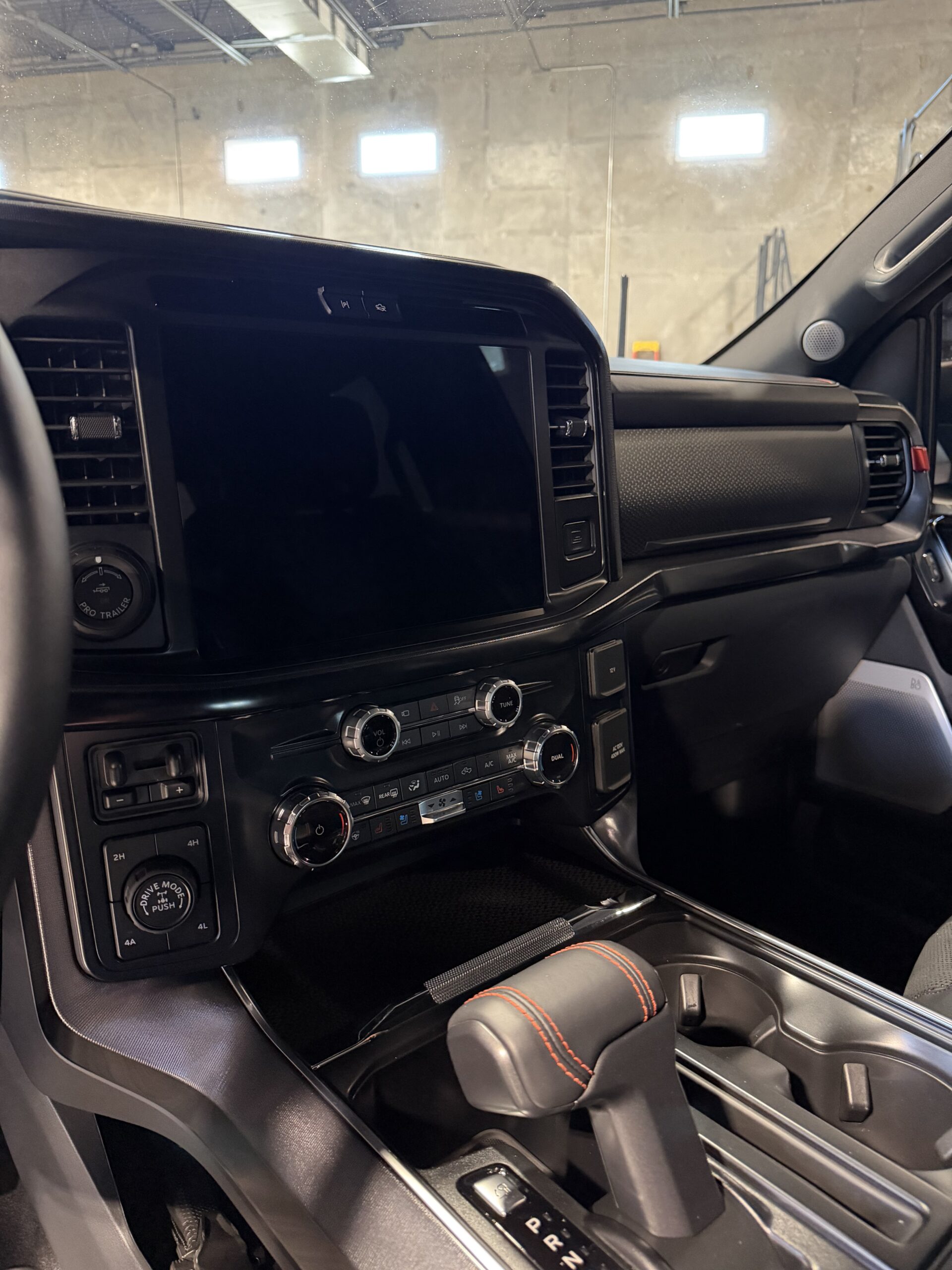 graydon-f-150-raptor-r-black-4-46