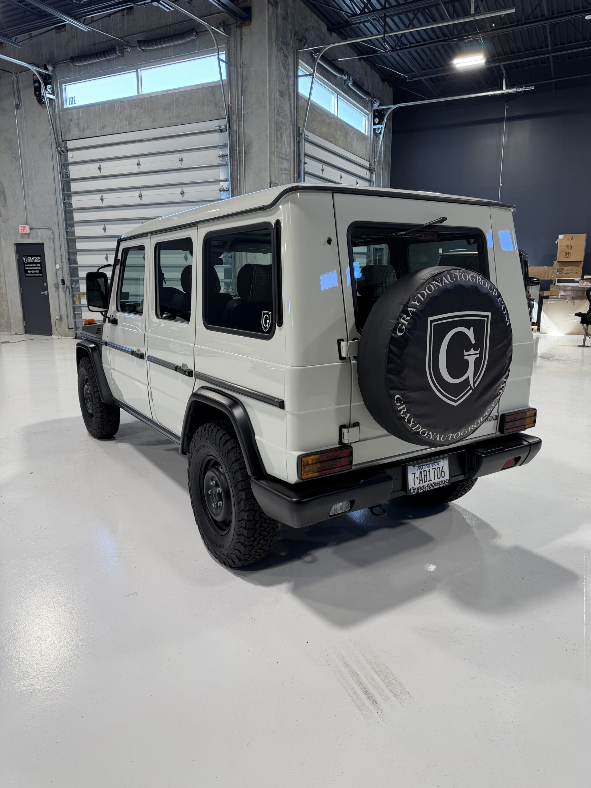 graydon-g500-mercedes-white-53-43