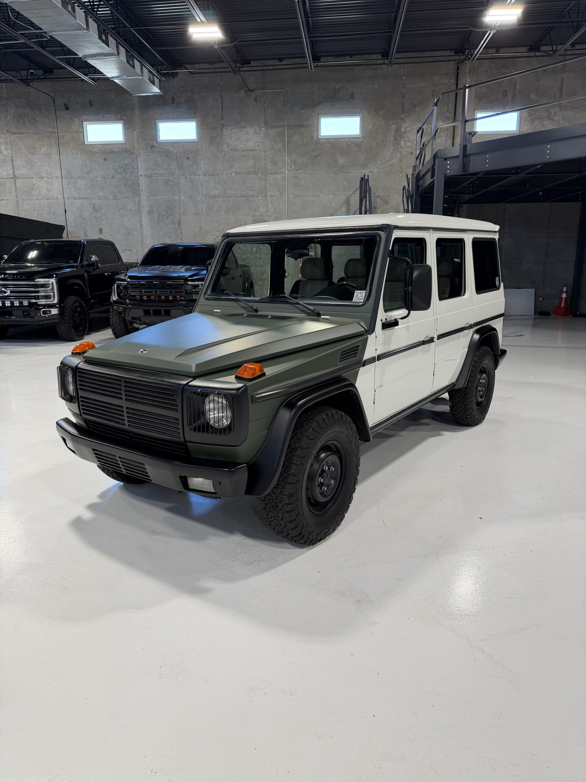 2000 Mercedes G500