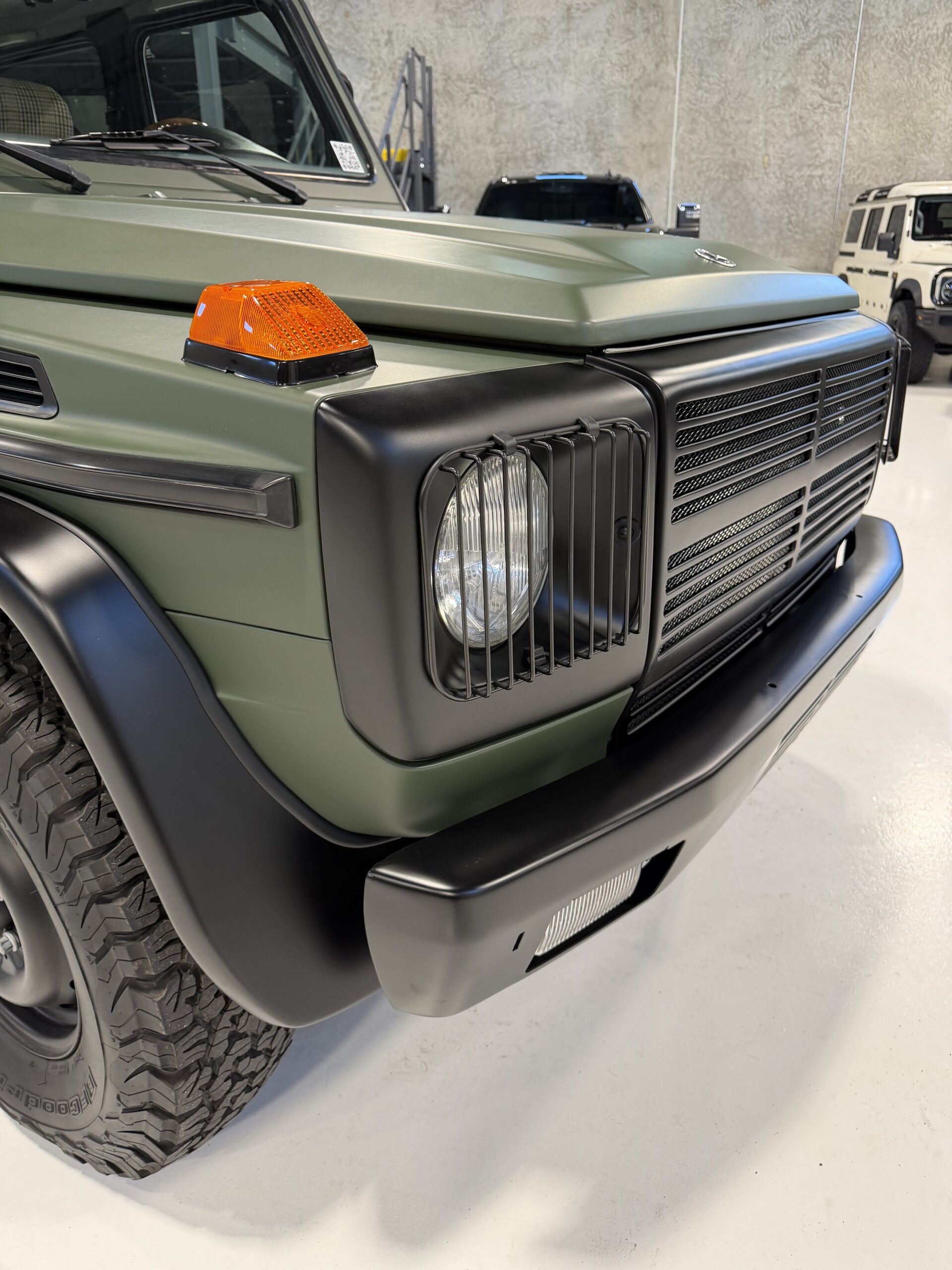 graydon-g500-mercedes-white-55-12