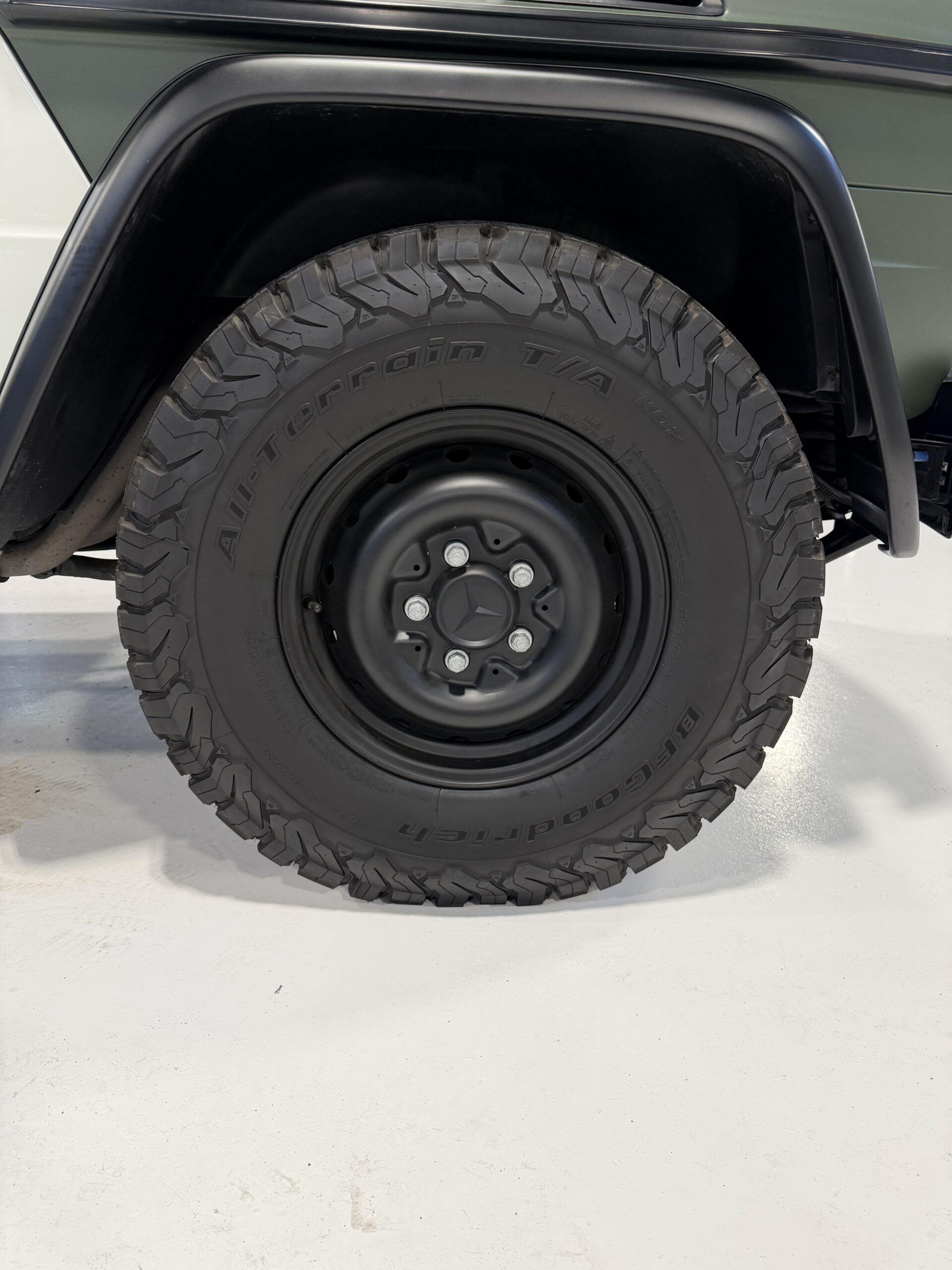 graydon-g500-mercedes-white-56-04